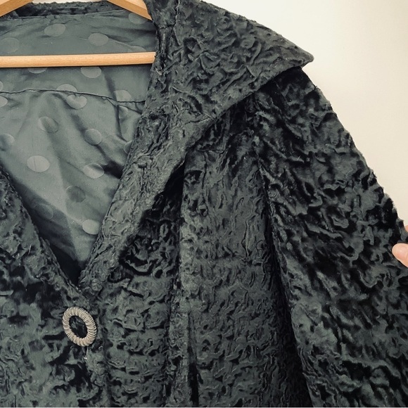 Vintage Leona B. Black Fur Jacket - Picture 2 of 5